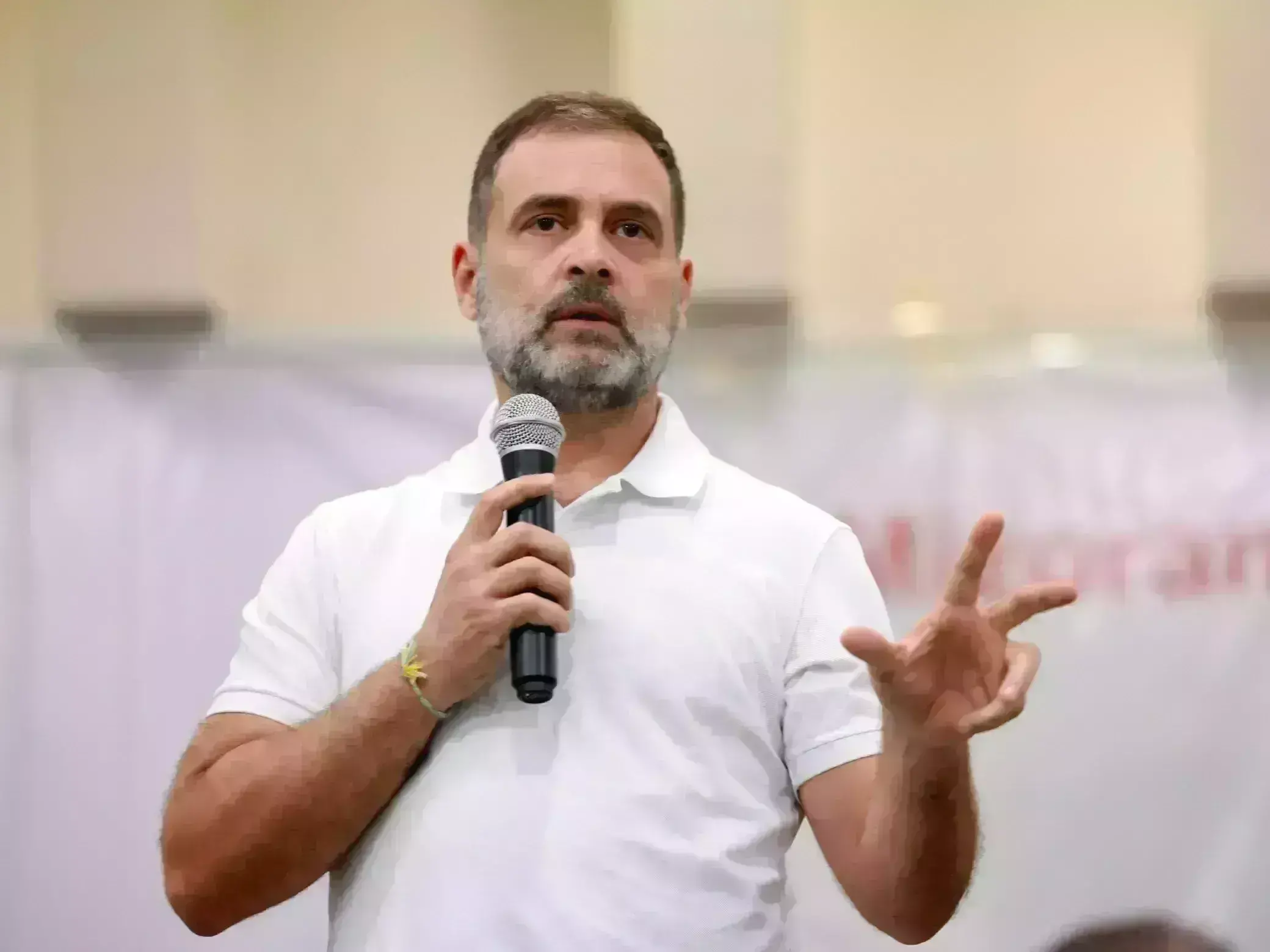 ರಾಹುಲ್ ಲೋಕಸಭಾ ಸದಸ್ಯತ್ವ ಮರುಸ್ಥಾಪನೆ ಪ್ರಶ್ನಿಸಿದ್ದ ಪಿಐಎಲ್ ವಜಾಗೊಳಿಸಿದ ಸುಪ್ರೀಂ