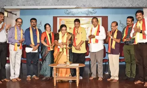 ಕಾಲೇಜು ವಿದ್ಯಾರ್ಥಿಗಳಿಂದ ಕವಿಗೋಷ್ಠಿ ಕಾರ್ಯಕ್ರಮ