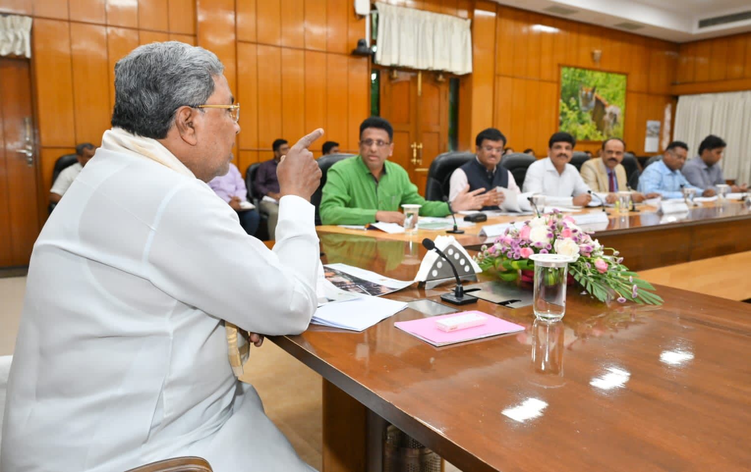 ಉನ್ನತ ಶಿಕ್ಷಣ ಇಲಾಖೆಯಲ್ಲಿ ಬ್ಯಾಕ್‍ಲಾಗ್ ಹುದ್ದೆಗಳನ್ನು ಮೊದಲಿಗೆ ಭರ್ತಿ ಮಾಡಿ: ಸಿಎಂ ಸಿದ್ದರಾಮಯ್ಯ ಸೂಚನೆ