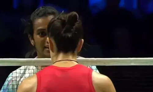 ಡೆನ್ಮಾರ್ಕ್ ಓಪನ್: ಮಾತಿನ ಚಕಮಕಿಯಲ್ಲಿ ತೊಡಗಿದ ಪಿ.ವಿ. ಸಿಂಧು, ಮರಿನ್‌ಗೆ ಹಳದಿ ಕಾರ್ಡ್