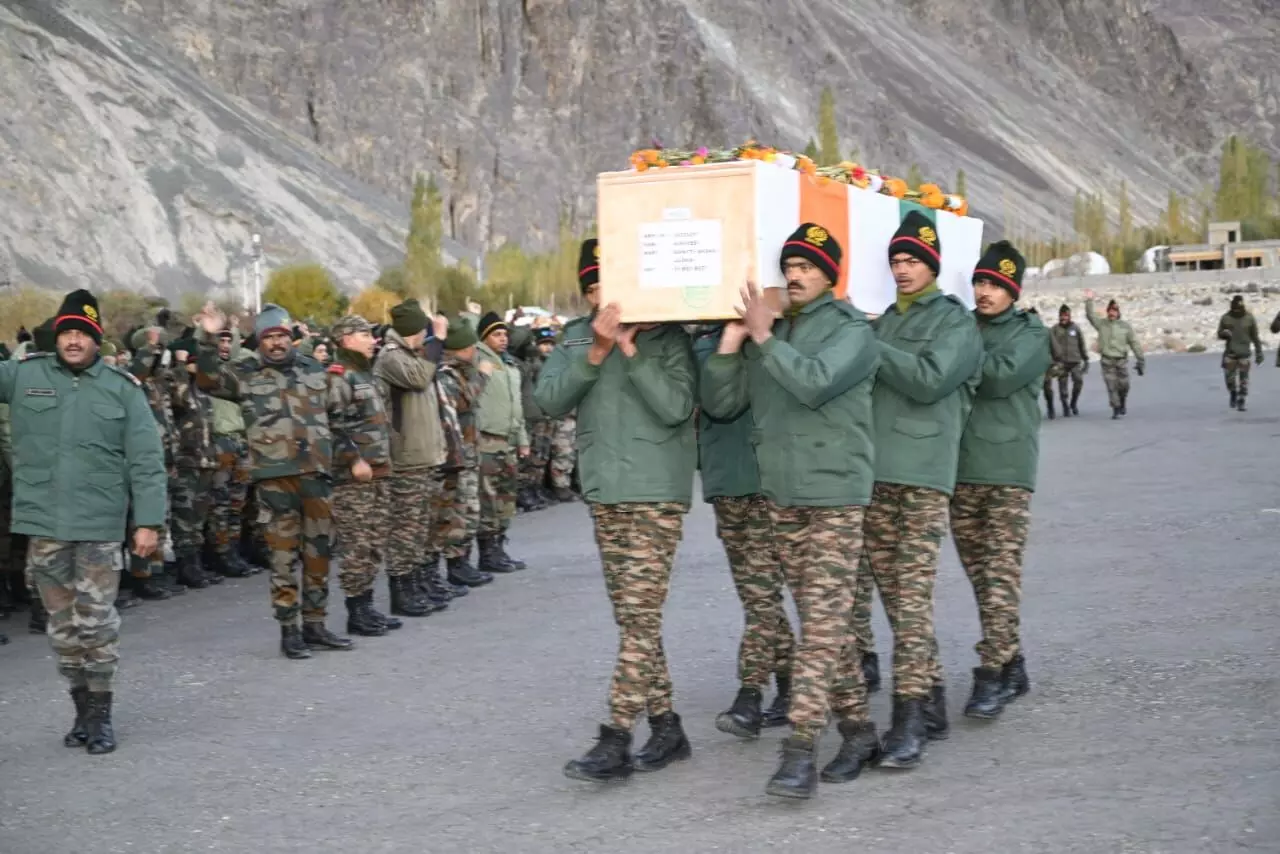 ಸಿಯಾಚಿನ್ ಪ್ರಾಂತ್ಯದಲ್ಲಿ ಮೃತಪಟ್ಟ ಅಗ್ನಿವೀರ್ ಯೋಧ; ಭಾರತೀಯ ಸೇನೆಯಿಂದ ಗೌರವ ಸಲ್ಲಿಕೆ