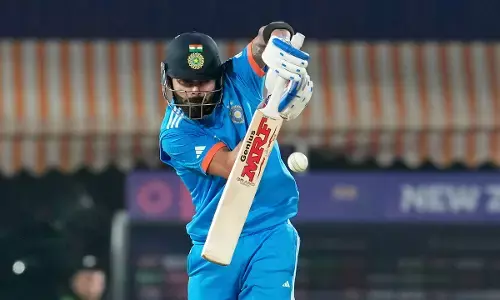 ವಿಶ್ವಕಪ್ 2023: ಅರ್ಧಶತಕ ಬಾರಿಸಿದ ಕೊಹ್ಲಿ; 191 ಕ್ಕೆ 5 ವಿಕೆಟ್ ಕಳೆದುಕೊಂಡ ಭಾರತ