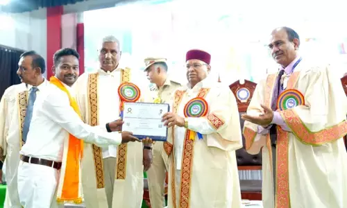 ಪ್ರವೀಣ್ ಜೋಷಿಗೆ ಪಿಹೆಚ್‌ಡಿ ಪದವಿ ಪ್ರದಾನ