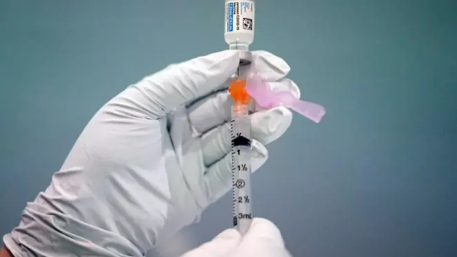 ಪಾರ್ಶ್ವವಾಯು, ಹೃದಯಾಘಾತದಿಂದ ಪಾರು ಮಾಡಲು ಅಗತ್ಯವಿರುವ ದುಬಾರಿ ಚುಚ್ಚುಮದ್ದು ಉಚಿತ: ಸಚಿವ ದಿನೇಶ್ ಗುಂಡೂರಾವ್ ಪಾರ್ಶ್ವವಾಯು, ಹೃದಯಾಘಾತದಿಂದ ಪಾರು ಮಾಡಲು ಅಗತ್ಯವಿರುವ ದುಬಾರಿ ಚುಚ್ಚುಮದ್ದು ಉಚಿತ: ಸಚಿವ ದಿನೇಶ್ ಗುಂಡೂರಾವ್