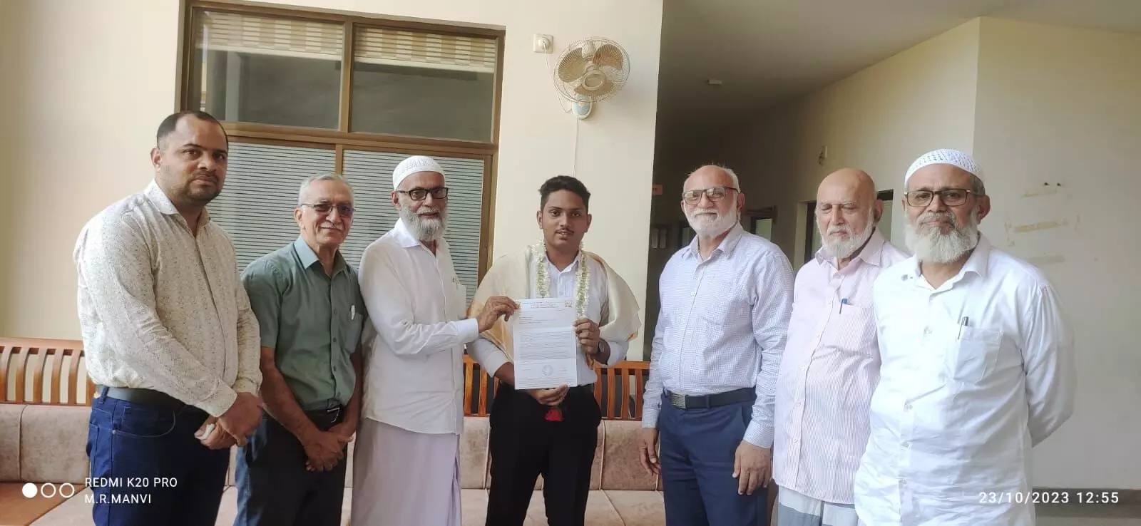 ಕ.ವಿ.ಧಾರವಾಡ 6ನೇ ಸೆಮಿಸ್ಟರ್ ಪರೀಕ್ಷಾ ಫಲಿತಾಂಶ ಪ್ರಕಟ: ವಾಣಿಜ್ಯ ವಿಭಾಗದಲ್ಲಿ ಭಟ್ಕಳದ ಅಂಜುಮನ್ ಕಾಲೇಜು ವಿದ್ಯಾರ್ಥಿ ಮುಹಿದ್ದೀನ್ ಅಸ್ಬಾ ಶೇ.99.14 ಅಂಕ ಕ.ವಿ.ಧಾರವಾಡ 6ನೇ ಸೆಮಿಸ್ಟರ್ ಪರೀಕ್ಷಾ ಫಲಿತಾಂಶ ಪ್ರಕಟ: ವಾಣಿಜ್ಯ ವಿಭಾಗದಲ್ಲಿ ಭಟ್ಕಳದ ಅಂಜುಮನ್ ಕಾಲೇಜು ವಿದ್ಯಾರ್ಥಿ ಮುಹಿದ್ದೀನ್ ಅಸ್ಬಾ ಶೇ.99.14 ಅಂಕ