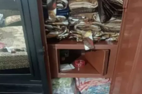 ಬಂಟ್ವಾಳ : ಮನೆಗೆ ನುಗ್ಗಿ ನಗ-ನಗದು ಕಳವು