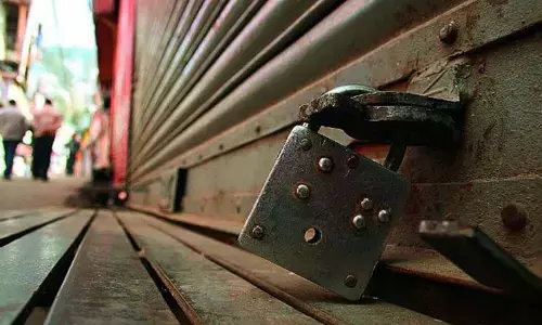 ಮುಂದುವರಿದ ಕಾರ್ಯಾಚರಣೆ; 8 ಪಬ್‌, ಬಾರ್‌ಗಳಿಗೆ BBMP ಅಧಿಕಾರಿಗಳಿಂದ ಬೀಗ