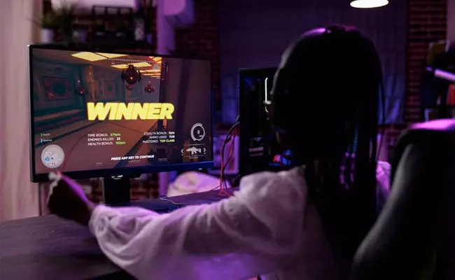 ಒಂದು ಲಕ್ಷ ಕೋಟಿ ರೂ. ಜಿಎಸ್‌ಟಿ ಬಾಕಿ: ಆನ್‌ಲೈನ್‌ ಗೇಮಿಂಗ್‌ ಕಂಪನಿಗಳಿಗೆ ನೋಟಿಸ್‌ ಜಾರಿ