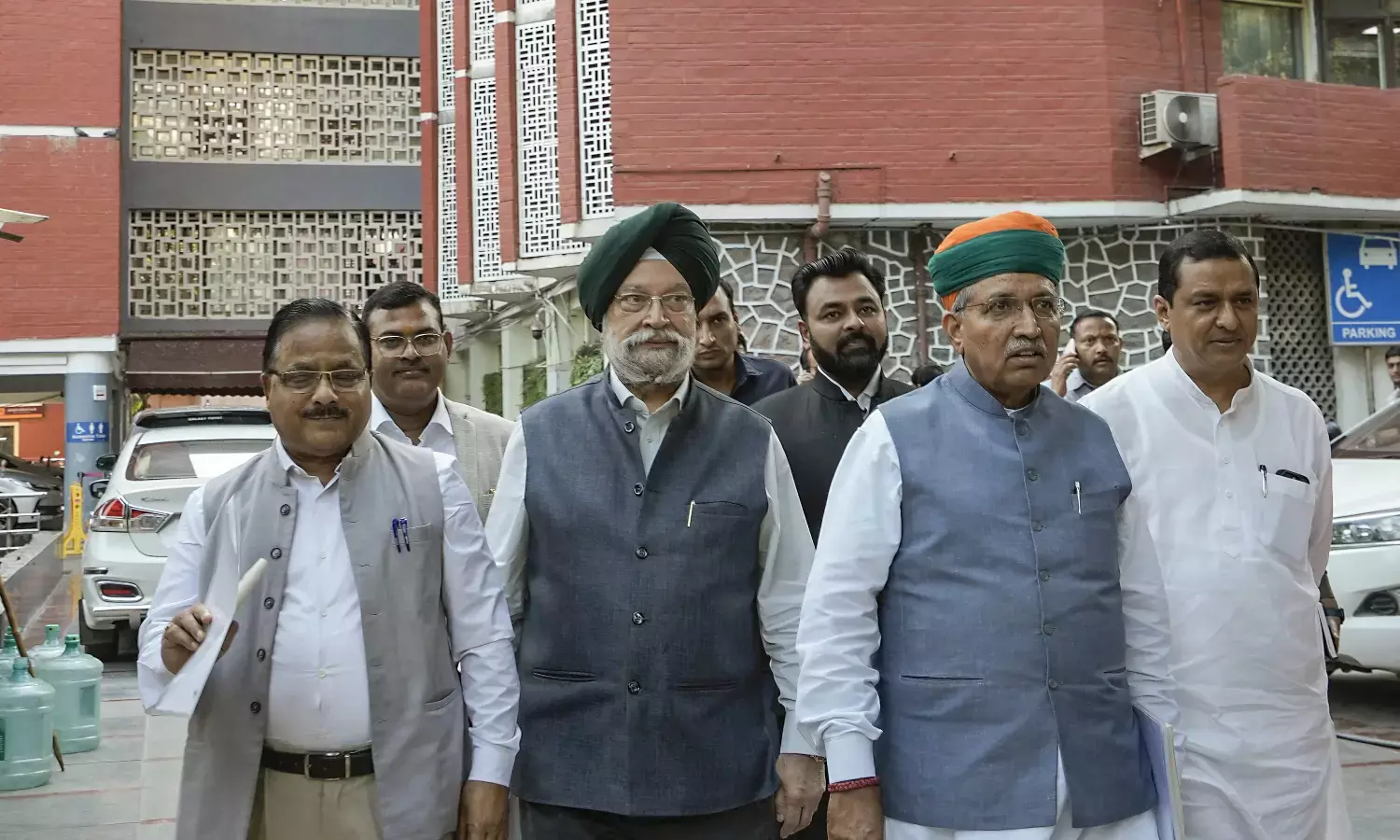 ಪ್ರಿಯಾಂಕಾ ಗಾಂಧಿ ವಿರುದ್ಧ ಕ್ರಮಕ್ಕೆ ಚು.ಆಯೋಗಕ್ಕೆ ಬಿಜೆಪಿಯ ಆಗ್ರಹ