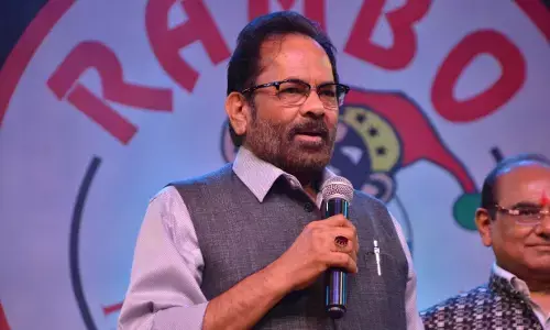 ದಿಲ್ಲಿಯಲ್ಲಿ ಒಗ್ಗಟ್ಟಿನ ನಾಟಕ, ರಾಜ್ಯಗಳಲ್ಲಿ ಕುಸ್ತಿ