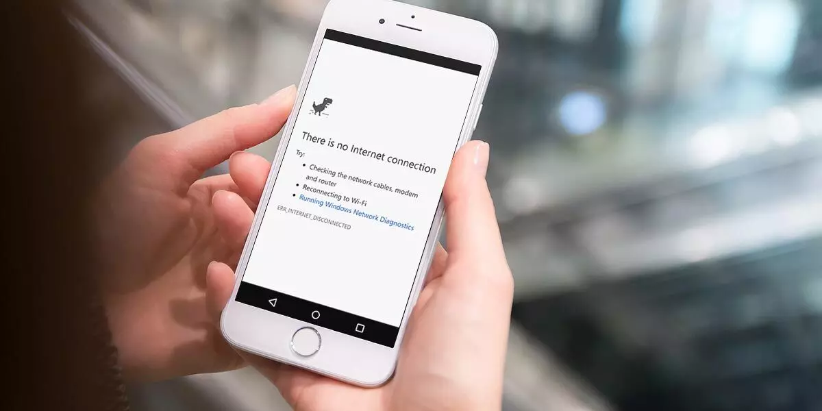 ಮಣಿಪುರ: ಮೊಬೈಲ್ ಇಂಟರ್ನೆಟ್ ನಿರ್ಬಂಧ ಅ. 31ರ ವರೆಗೆ ವಿಸ್ತರಣೆ ಮಣಿಪುರ: ಮೊಬೈಲ್ ಇಂಟರ್ನೆಟ್ ನಿರ್ಬಂಧ ಅ. 31ರ ವರೆಗೆ ವಿಸ್ತರಣೆ