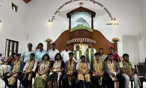 ಸಿಎಸ್ಐ ಅಮ್ಮನ್ ಮೆಮೋರಿಯಲ್ ಚರ್ಚ್ ನಿಂದ ಪ್ರತಿಭಾವಂತ ವಿದ್ಯಾರ್ಥಿಗಳಿಗೆ ಗೌರವ ಸಲ್ಲಿಕೆ