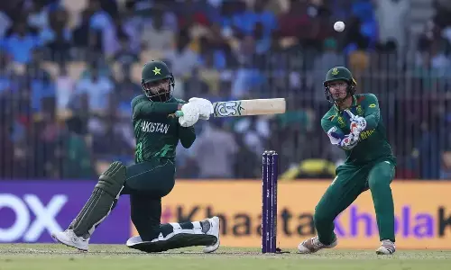 ದಕ್ಷಿಣ ಆಫ್ರಿಕಾಗೆ 271 ರನ್ ಗುರಿ ನೀಡಿದ ಪಾಕಿಸ್ತಾನ