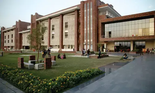 1,600 ಕೋಟಿ ರೂ.ಗಳ ವಂಚನೆಯ ಪ್ಯಾರಾಬಾಲಿಕ್ ಡ್ರಗ್ಸ್ ಪ್ರಕರಣ: ಅಶೋಕ ವಿವಿ ಸ್ಥಾಪಕರಿಗೆ ಸಂಬಂಧಿಸಿದ ಸ್ಥಳಗಳ ಮೇಲೆ ಈ.ಡಿ. ದಾಳಿ