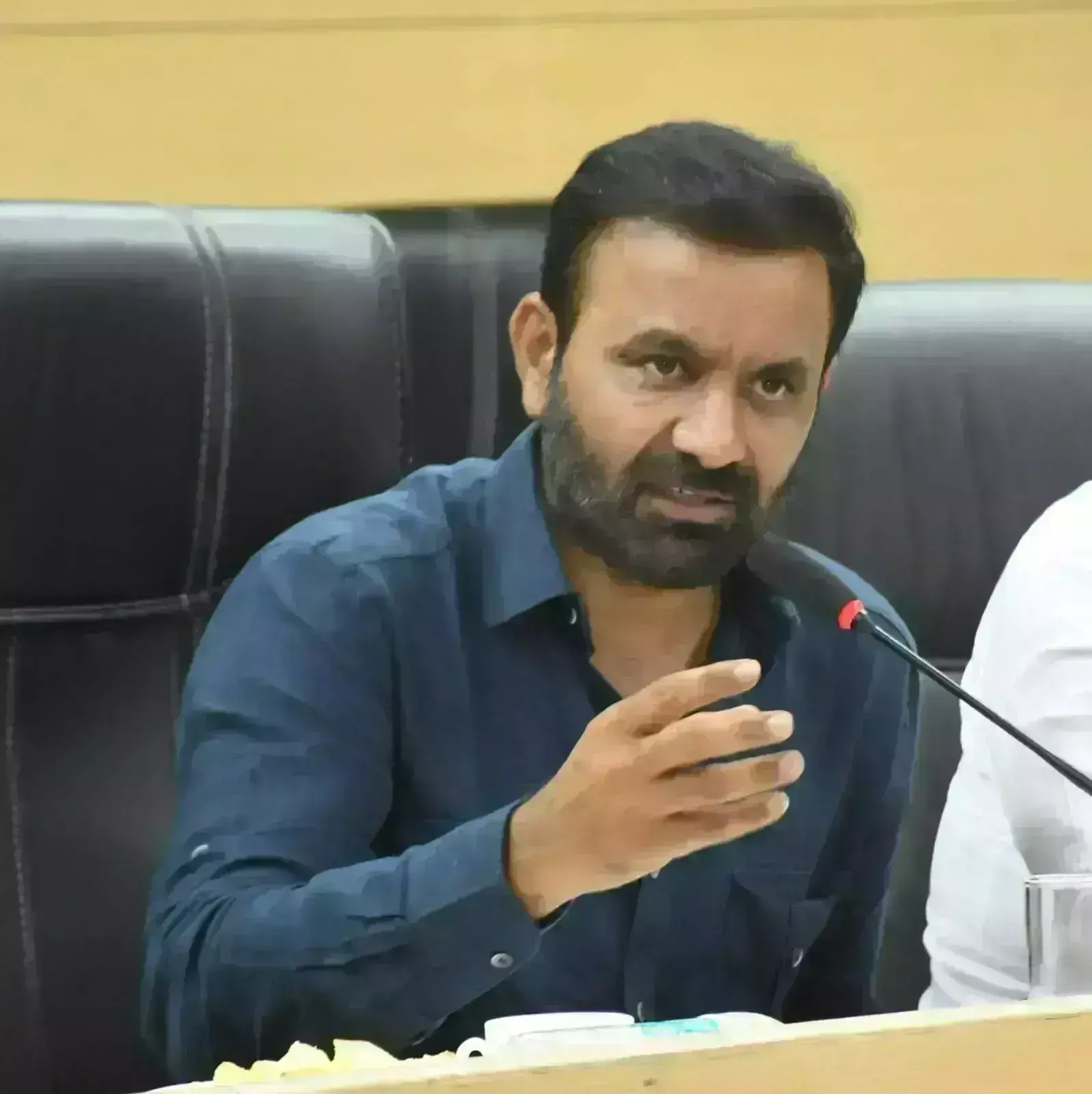 ಸತೀಶ್ ಜಾರಕಿಹೊಳಿಯವರು ಶಾಸಕರೊಂದಿಗೆ ವಿದೇಶ ಪ್ರವಾಸಕ್ಕೆ ಹೋದರೆ ತಪ್ಪೇನಿದೆ?: ಸಚಿವ ಸಂತೋಷ ಲಾಡ್