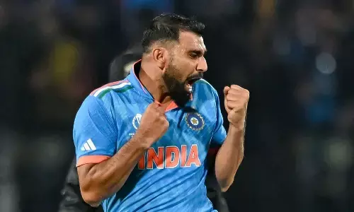 ಶಮಿ ದಾಳಿ, ಸೆಮಿಗೆ ಭಾರತ!