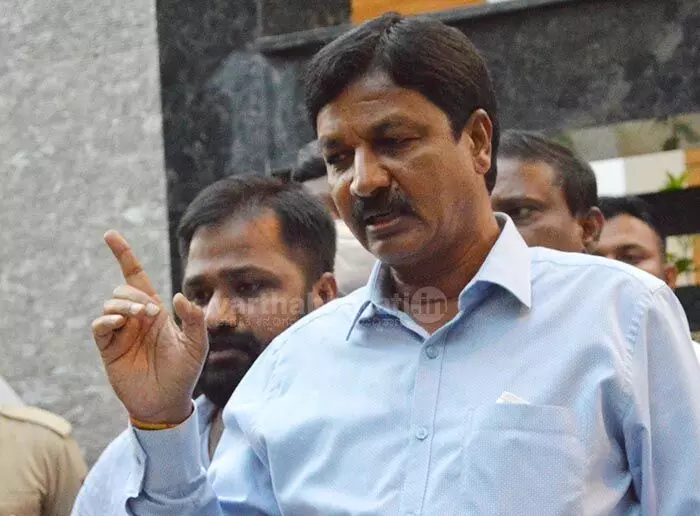 ಮಹಾರಾಷ್ಟ್ರದಂತೆ ಒಂದೇ ರಾತ್ರಿಯಲ್ಲಿ ರಾಜ್ಯ ಸರಕಾರ ಪತನವಾಗಬಹುದು: ಬಿಜೆಪಿ ಶಾಸಕ ರಮೇಶ್ ಜಾರಕಿಹೊಳಿ