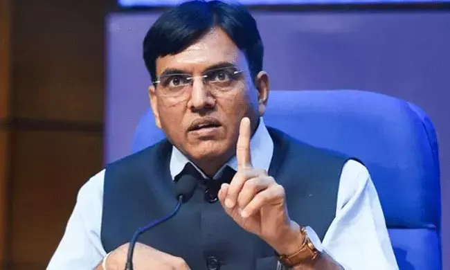 ಕೋವಿಡ್‌ನಿಂದ ಬಳಲಿದವರು ಕಠಿಣ ಕೆಲಸ ಮಾಡಬಾರದು: ಕೇಂದ್ರ ಆರೋಗ್ಯ ಸಚಿವ ಮನ್ಸುಖ್‌ ಮಾಂಡವೀಯ