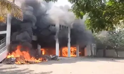 ಮರಾಠ ಮೀಸಲಾತಿ ಹೋರಾಟಗಾರರಿಂದ ಎನ್‌ಸಿಪಿ ಶಾಸಕನ ಮನೆಗೆ ಬೆಂಕಿ