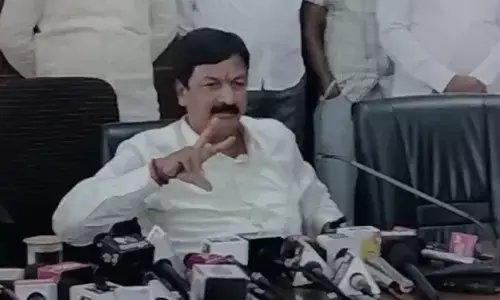 ಡಿ.ಕೆ. ಶಿವಕುಮಾರ್ ಶೀಘ್ರದಲ್ಲೇ ಮಾಜಿ ಸಚಿವರಾಗಲಿದ್ದಾರೆ: ರಮೇಶ್ ಜಾರಕಿಹೊಳಿ