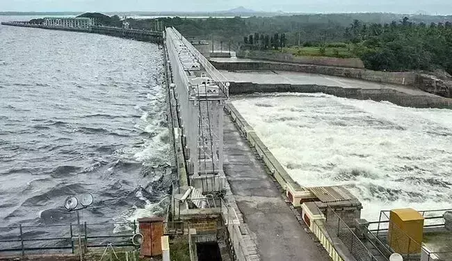 ತಮಿಳುನಾಡಿಗೆ ಪ್ರತಿದಿನ 2,600 ಕ್ಯುಸೆಕ್ ನೀರು ಹರಿಸಲು ಮತ್ತೆ ಕರ್ನಾಟಕಕ್ಕೆ ಸೂಚನೆ