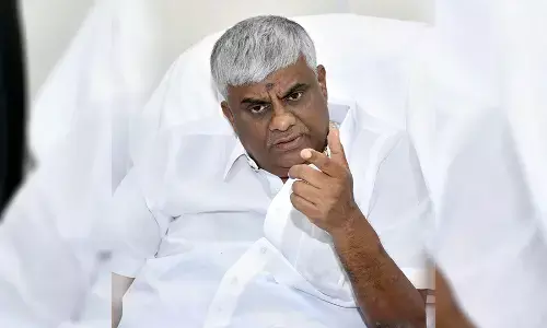 ಲೈಂಗಿಕ ದೌರ್ಜನ್ಯ ಆರೋಪ ಪ್ರಕರಣ: ಎಚ್.ಡಿ.ರೇವಣ್ಣ‌ಗೆ ಹೈಕೋರ್ಟ್ ಮಧ್ಯಂತರ ರಿಲೀಫ್
