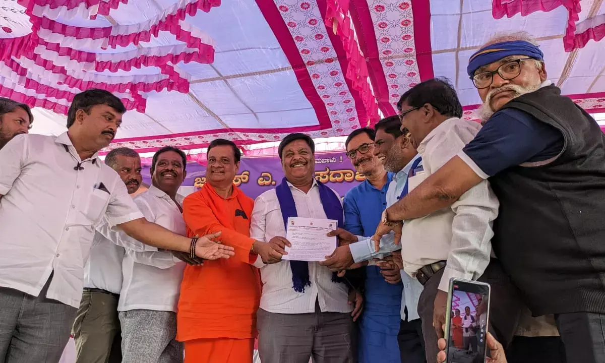 ‘ಸದಾಶಿವ ಆಯೋಗದ ವರದಿʼ ಸಂಪುಟದಲ್ಲಿ ಚರ್ಚಿಸಿ, ಸಾಂವಿಧಾನಿಕ ನಿರ್ಧಾರ: ಸಚಿವ ಎಚ್.ಸಿ.ಮಹದೇವಪ್ಪ ಭರವಸೆ