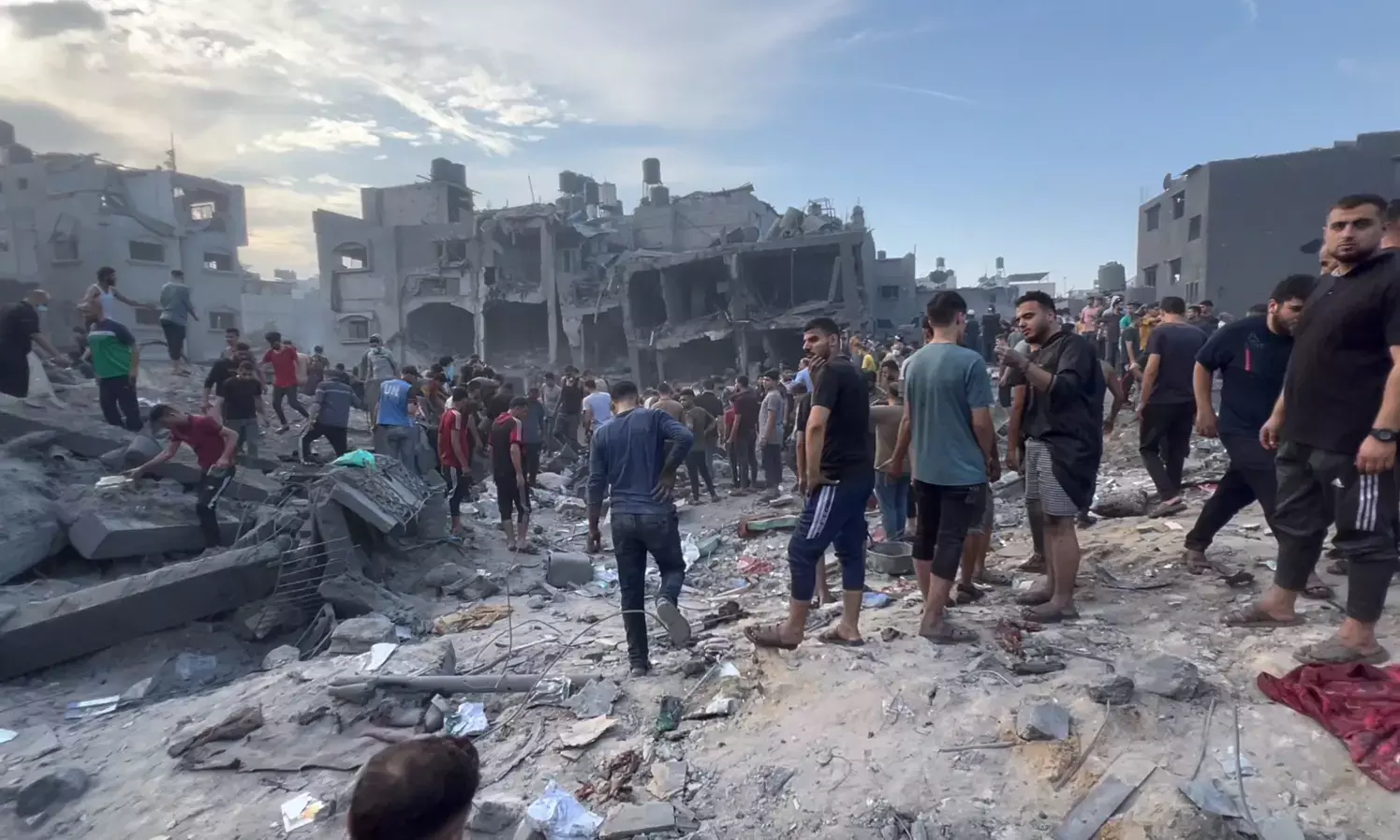 ಜಗತ್ತಿಗೆ ನಿಮ್ಮನ್ನು ರಕ್ಷಿಸಲಾಗಲಿಲ್ಲ: ಗಾಝಾ ನಿರಾಶ್ರಿತರ ಶಿಬಿರದ ಮೇಲಿನ ಬಾಂಬ್ ಸ್ಫೋಟಕ್ಕೆ ಕ್ಷಮೆ ಕೋರಿದ ಸ್ಕಾಟ್ ಲ್ಯಾಂಡ್ ಪ್ರಧಾನಿ