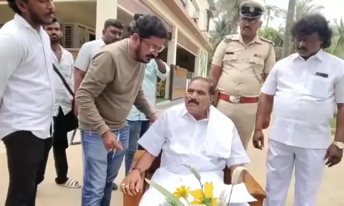 ಒಂದು ದಿನದ ಮಟ್ಟಿಗೆ CM ಆದ ಅರಸೀಕೆರೆ ಶಾಸಕ ಶಿವಲಿಂಗೇಗೌಡ!