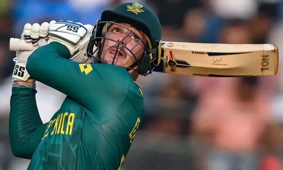 ವಿಶ್ವಕಪ್| ಡಿಕಾಕ್, ಡುಸ್ಸೆನ್ ಶತಕದ ಆಟ: 358 ರನ್ ಗುರಿ ಪಡೆದ ನ್ಯೂಝಿಲ್ಯಾಂಡ್