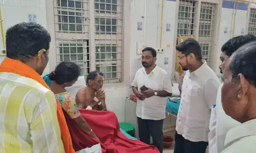 ಮೈಸೂರು: ದನ ಮೇಯಿಸುತ್ತಿದ್ದ ರೈತನ ಮೇಲೆ ಹುಲಿ ದಾಳಿ