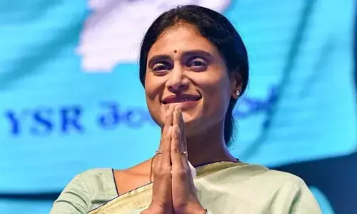 ತೆಲಂಗಾಣ ಚುನಾವಣೆ ಸ್ಪರ್ಧಿಸುವುದಿಲ್ಲ, ಕಾಂಗ್ರೆಸ್‌ಗೆ ಬೇಷರತ್‌ ಬೆಂಬಲ ಎಂದ ವೈಎಸ್‌ಆರ್‌ಟಿಪಿ ಅಧ್ಯಕ್ಷೆ ಶರ್ಮಿಳಾ