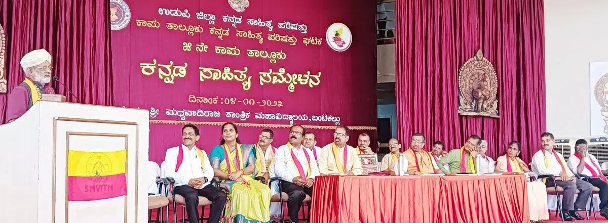 ಹೊಸತುಗಳಿಂದ ಕನ್ನಡ ಸಾಹಿತ್ಯ ವಿಸ್ತಾರ: ಕೆ.ಎಸ್.ಶ್ರೀಧರ ಮೂರ್ತಿ ಹೊಸತುಗಳಿಂದ ಕನ್ನಡ ಸಾಹಿತ್ಯ ವಿಸ್ತಾರ: ಕೆ.ಎಸ್.ಶ್ರೀಧರ ಮೂರ್ತಿ