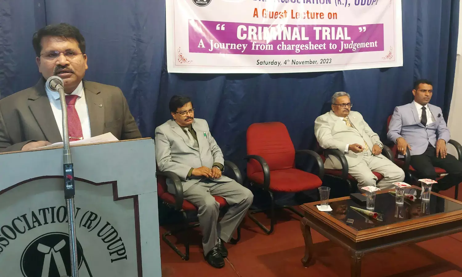 ಎಫ್‌ಐಆರ್, ಜಾರ್ಜ್‌ಶೀಟ್ ಸಿದ್ಧತೆಯಲ್ಲಿ ಎಚ್ಚರ ಅಗತ್ಯ: ನ್ಯಾ.ವೆಂಕಟೇಶ ನಾಯ್ಕ್