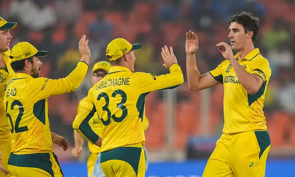 ವಿಶ್ವಕಪ್: ಇಂಗ್ಲೆಂಡ್ ವಿರುದ್ಧ ಆಸ್ಟ್ರೇಲಿಯಕ್ಕೆ ರೋಚಕ ಜಯ
