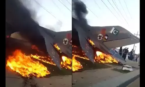 ಪಾಕ್‌ ವಾಯು ಸೇನೆಯ ತರಬೇತಿ ನೆಲೆ ಮೇಲೆ ಉಗ್ರರ ದಾಳಿ: ಮೂರು ವಿಮಾನಗಳಿಗೆ ಹಾನಿ