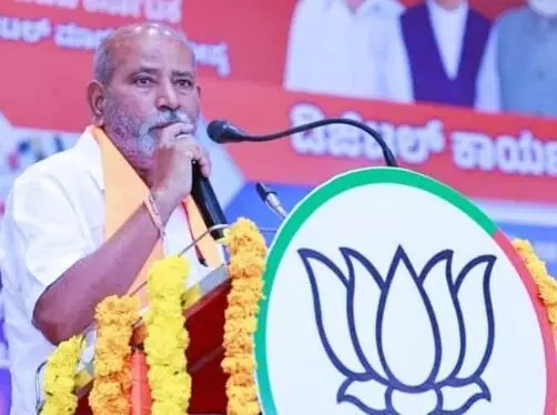 ಒಮ್ಮೊಮ್ಮೆ ಗುಲಾಮಿತನ ಅನ್ನಿಸಿ ಬಿಡುತ್ತದೆ: ಸ್ವಪಕ್ಷದ ವಿರುದ್ಧ ಬಿಜೆಪಿ ಸಂಸದ ಸಂಗಣ್ಣ ಕರಡಿ ಅಸಮಾಧಾನ ಒಮ್ಮೊಮ್ಮೆ ಗುಲಾಮಿತನ ಅನ್ನಿಸಿ ಬಿಡುತ್ತದೆ: ಸ್ವಪಕ್ಷದ ವಿರುದ್ಧ ಬಿಜೆಪಿ ಸಂಸದ ಸಂಗಣ್ಣ ಕರಡಿ ಅಸಮಾಧಾನ