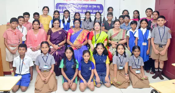 ಉಡುಪಿ: ಗ್ರಂಥಾಲಯದಲ್ಲಿ ವಿದ್ಯಾರ್ಥಿಗಳಿಗೆ ವಿವಿಧ ಸ್ಪರ್ಧೆ ಉಡುಪಿ: ಗ್ರಂಥಾಲಯದಲ್ಲಿ ವಿದ್ಯಾರ್ಥಿಗಳಿಗೆ ವಿವಿಧ ಸ್ಪರ್ಧೆ