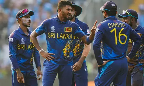 ವಿಶ್ವಕಪ್‌ನಲ್ಲಿ ಭಾರತ ವಿರುದ್ಧ ಹೀನಾಯ ಸೋಲು: ಶ್ರೀಲಂಕಾ ಕ್ರಿಕೆಟ್ ಮಂಡಳಿಯನ್ನೇ ವಜಾಗೊಳಿಸಿದ ಸರಕಾರ