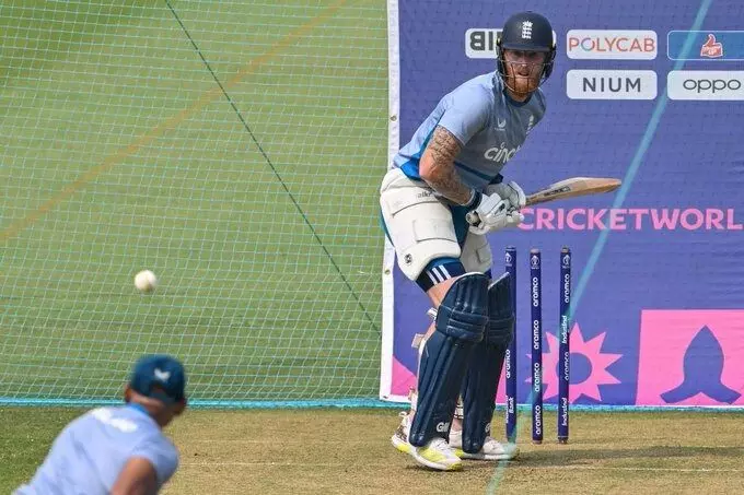 ಟಾಸ್ ಗೆದ್ದು ಬ್ಯಾಟಿಂಗ್ ಆಯ್ಕೆ ಮಾಡಿಕೊಂಡ ಇಂಗ್ಲೆಂಡ್ ಟಾಸ್ ಗೆದ್ದು ಬ್ಯಾಟಿಂಗ್ ಆಯ್ಕೆ ಮಾಡಿಕೊಂಡ ಇಂಗ್ಲೆಂಡ್