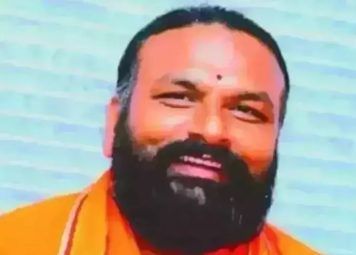 ಬಿಜೆಪಿ ಟಿಕೆಟ್ ಕೊಡಿಸುವುದಾಗಿ ಉದ್ಯಮಿಗೆ ವಂಚನೆ ಪ್ರಕರಣ: ಅಭಿನವ ಹಾಲಶ್ರೀಗೆ ಜಾಮೀನು ಬಿಜೆಪಿ ಟಿಕೆಟ್ ಕೊಡಿಸುವುದಾಗಿ ಉದ್ಯಮಿಗೆ ವಂಚನೆ ಪ್ರಕರಣ: ಅಭಿನವ ಹಾಲಶ್ರೀಗೆ ಜಾಮೀನು