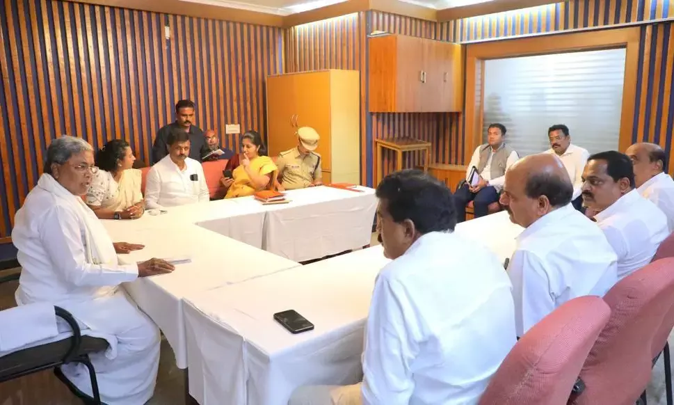 ಕಾಡಾನೆ ಹಾವಳಿ ನಿಯಂತ್ರಣಕ್ಕೆ ಅಗತ್ಯ ಕ್ರಮ ಕೈಗೊಳ್ಳಿ: ಅಧಿಕಾರಿಗಳಿಗೆ ಸಿಎಂ ಸೂಚನೆ