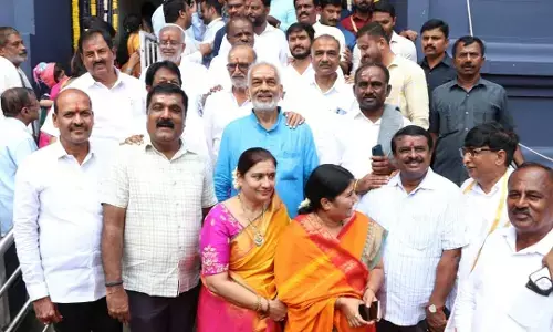 ಹಾಸನದಲ್ಲಿ ಜೆಡಿಎಸ್‌ ಒಗ್ಗಟ್ಟಿನ ಮಂತ್ರ: 18 ಶಾಸಕರು ಹಾಜರ್- ಓರ್ವ ಗೈರು