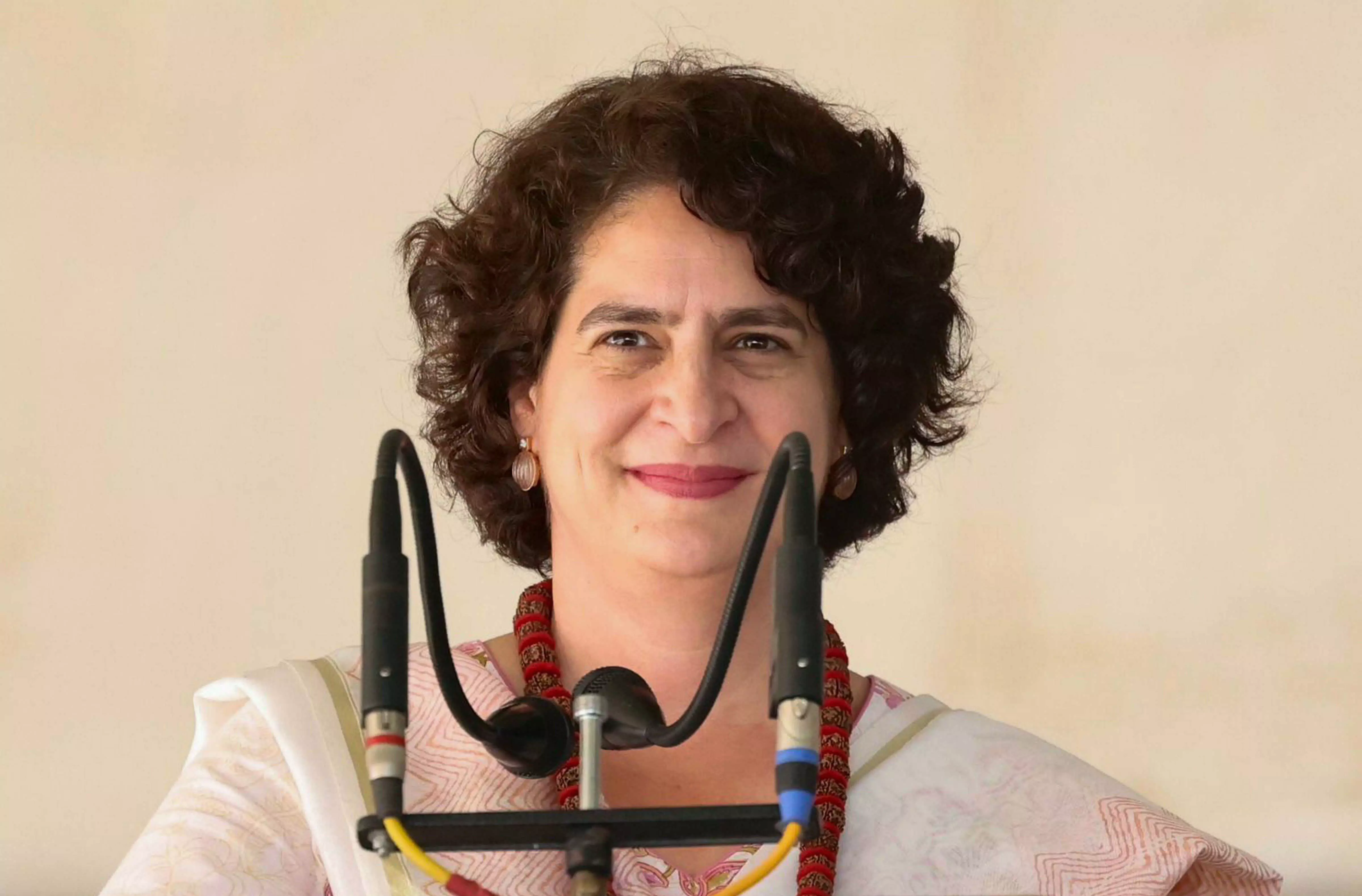 “ಪ್ರಿಯಾಂಕಾ ಗಾಂಧಿಯನ್ನು ಪ್ರಧಾನಿ ಅಭ್ಯರ್ಥಿಯಾಗಿ ಘೋಷಿಸಿ”:ಕಾಂಗ್ರೆಸ್ ನಾಯಕ ಆಚಾರ್ಯ ಕೃಷ್ಣನ್ ಕರೆ “ಪ್ರಿಯಾಂಕಾ ಗಾಂಧಿಯನ್ನು ಪ್ರಧಾನಿ ಅಭ್ಯರ್ಥಿಯಾಗಿ ಘೋಷಿಸಿ”:ಕಾಂಗ್ರೆಸ್ ನಾಯಕ ಆಚಾರ್ಯ ಕೃಷ್ಣನ್ ಕರೆ