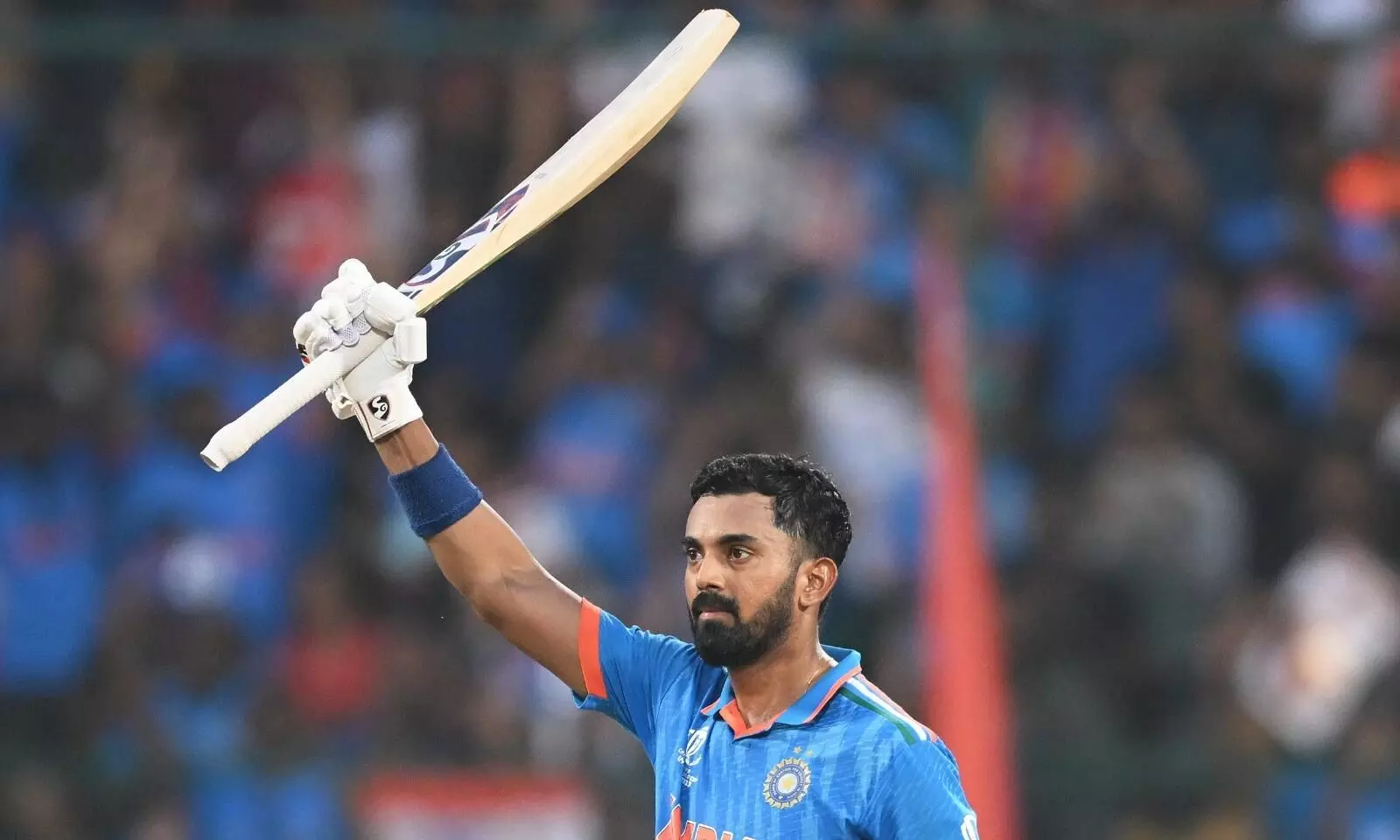 ಭಾರತ ಪರ ಏಕದಿನ ವಿಶ್ವಕಪ್‌ನಲ್ಲಿ ವೇಗದ ಶತಕ ದಾಖಲಿಸಿದ ಕೆ ಎಲ್ ರಾಹುಲ್