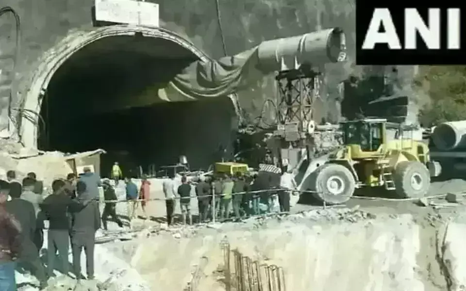 ಉತ್ತರಾಖಂಡ: ನಿರ್ಮಾಣ ಹಂತದ ಸುರಂಗಮಾರ್ಗ ಕುಸಿತ, 36 ಕಾರ್ಮಿಕರ ರಕ್ಷಣೆಗೆ ಕಾರ್ಯಾಚರಣೆ