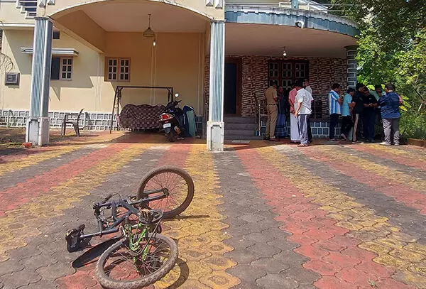 ಉಡುಪಿಯಲ್ಲಿ ತಾಯಿ, ಮಕ್ಕಳ ಕಗ್ಗೊಲೆ; ತಕ್ಷಣ ಹಂತಕನ ಬಂಧನವಾಗಲಿ: ಉಡುಪಿ ಜಿಲ್ಲಾ ಮುಸ್ಲಿಂ ಒಕ್ಕೂಟ ಉಡುಪಿಯಲ್ಲಿ ತಾಯಿ, ಮಕ್ಕಳ ಕಗ್ಗೊಲೆ; ತಕ್ಷಣ ಹಂತಕನ ಬಂಧನವಾಗಲಿ: ಉಡುಪಿ ಜಿಲ್ಲಾ ಮುಸ್ಲಿಂ ಒಕ್ಕೂಟ