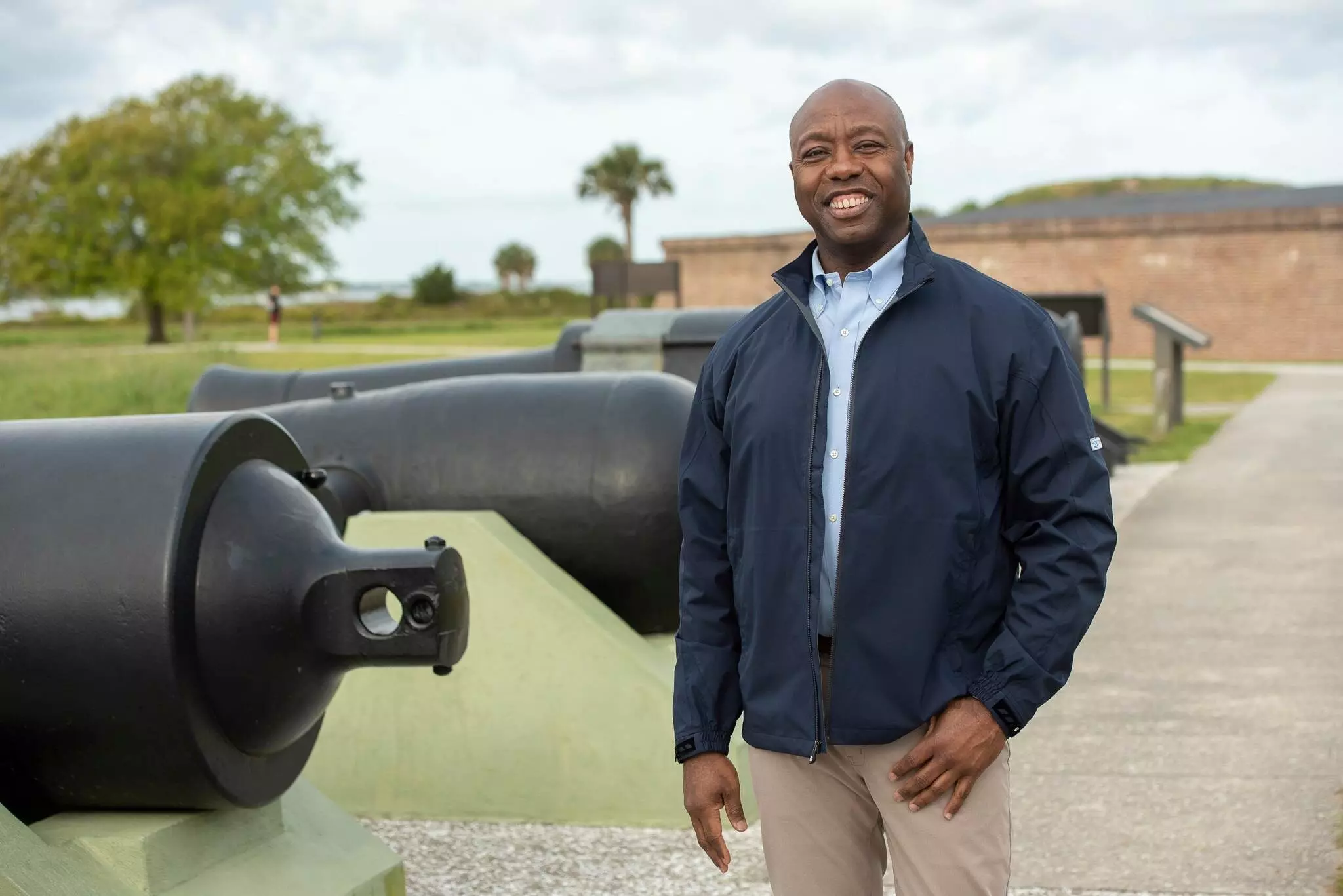 ಅಮೆರಿಕ: ಅಧ್ಯಕ್ಷೀಯ ರೇಸ್ನಿಂದ ಹಿಂದೆ ಸರಿದ ಟಿಮ್ ಸ್ಕಾಟ್ ಅಮೆರಿಕ: ಅಧ್ಯಕ್ಷೀಯ ರೇಸ್ನಿಂದ ಹಿಂದೆ ಸರಿದ ಟಿಮ್ ಸ್ಕಾಟ್