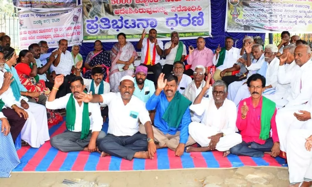 ಮಂಡ್ಯ: 72ನೇ ದಿನಕ್ಕೆ ಕಾಲಿಟ್ಟ ಕಾವೇರಿ ಹೋರಾಟ