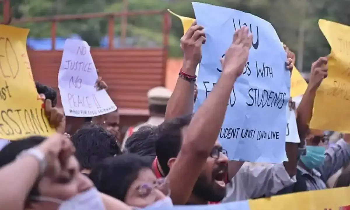 ಸತ್ಯಾಗ್ರಹದಲ್ಲಿ ‘ಇಂಕ್ವಿಲಾಬ್ ಝಿಂದಾಬಾದ್’ ಘೋಷಣೆ ಆರೋಪ